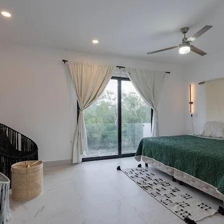 Casa Antal Centro Tulum Villa